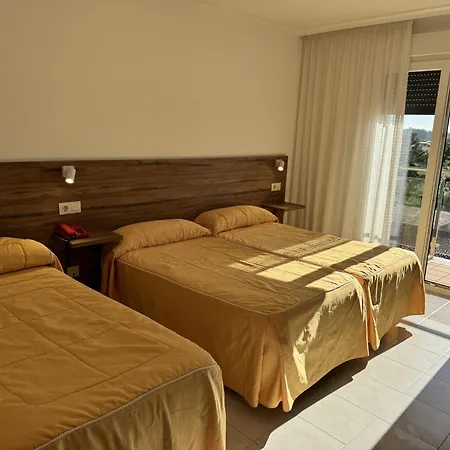 Hermida 5000 Вильянуэва-де-Ароса